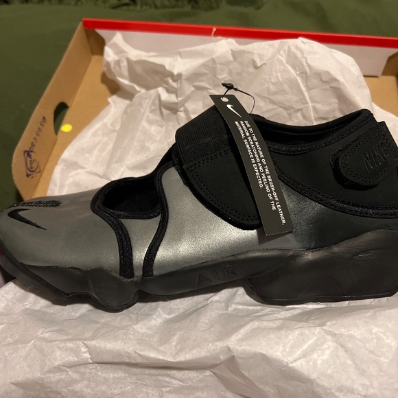 Nike Air rift womens 10 BRAND NEW W/Box Chrome Gray/Black - Picture 2 of 5